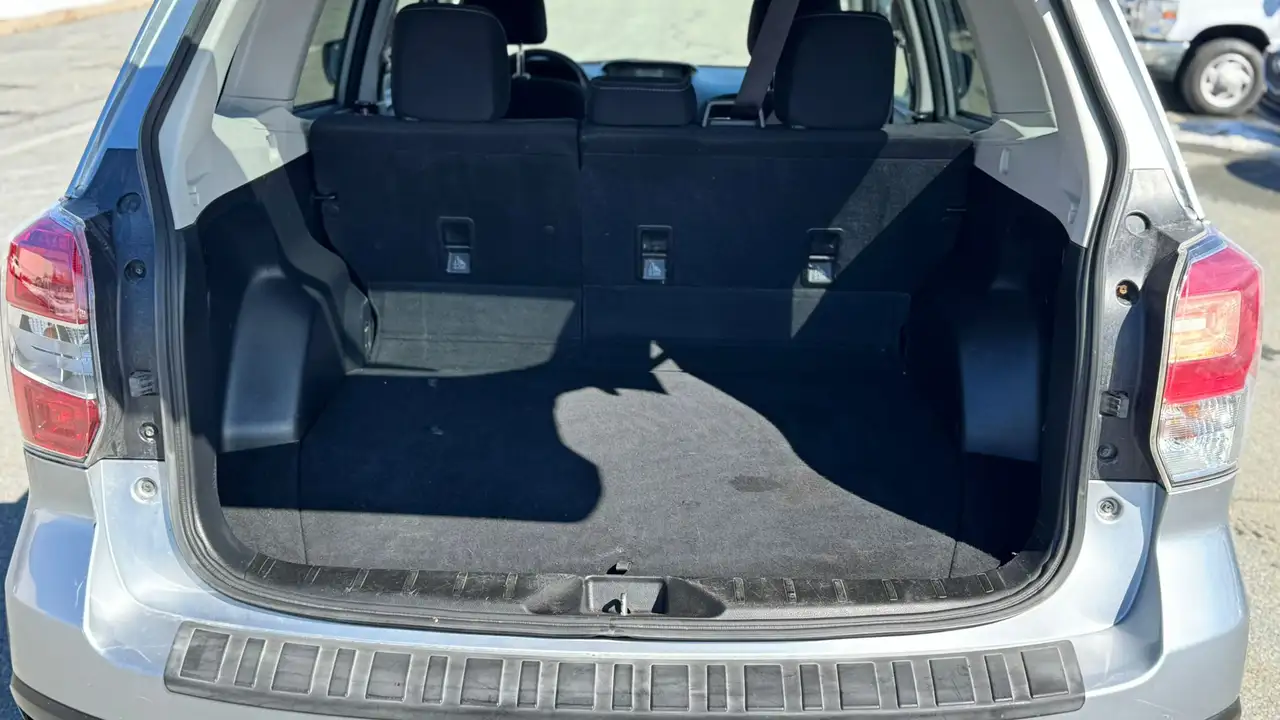 Subaru Forester снимка Subaru Forester