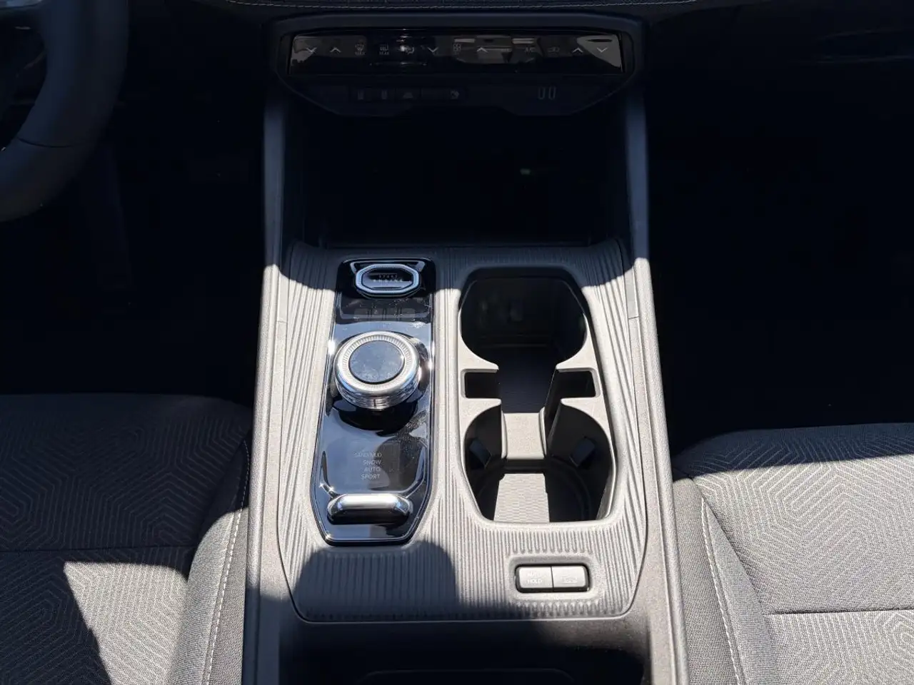 Jeep Cherokee снимка Jeep Cherokee