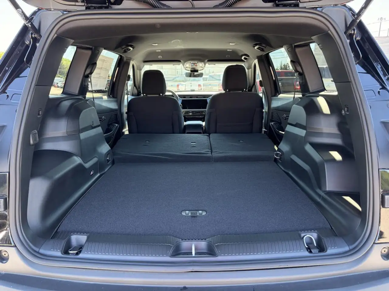 Jeep Cherokee снимка Jeep Cherokee
