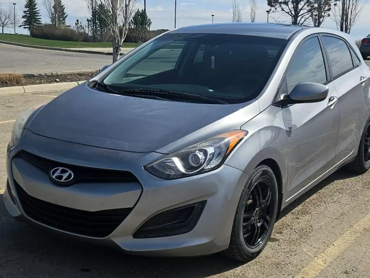 Hyundai ELANTRA снимка Hyundai ELANTRA