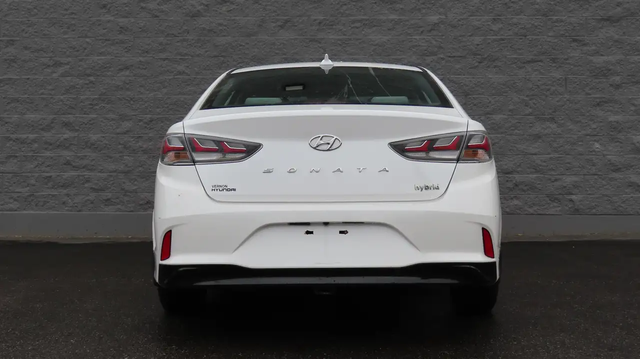 Hyundai SONATA photo Hyundai SONATA