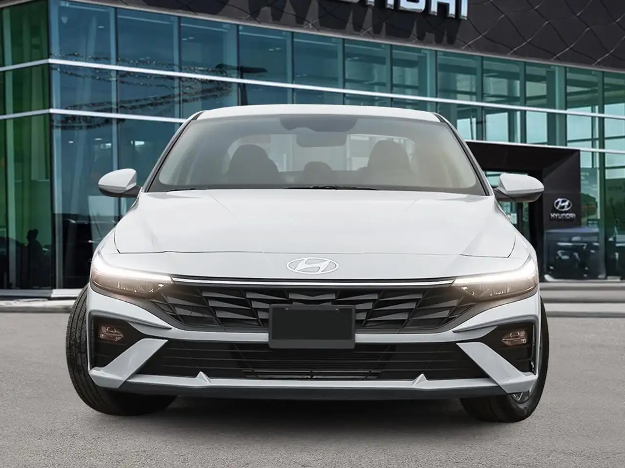 Hyundai ELANTRA снимка Hyundai ELANTRA
