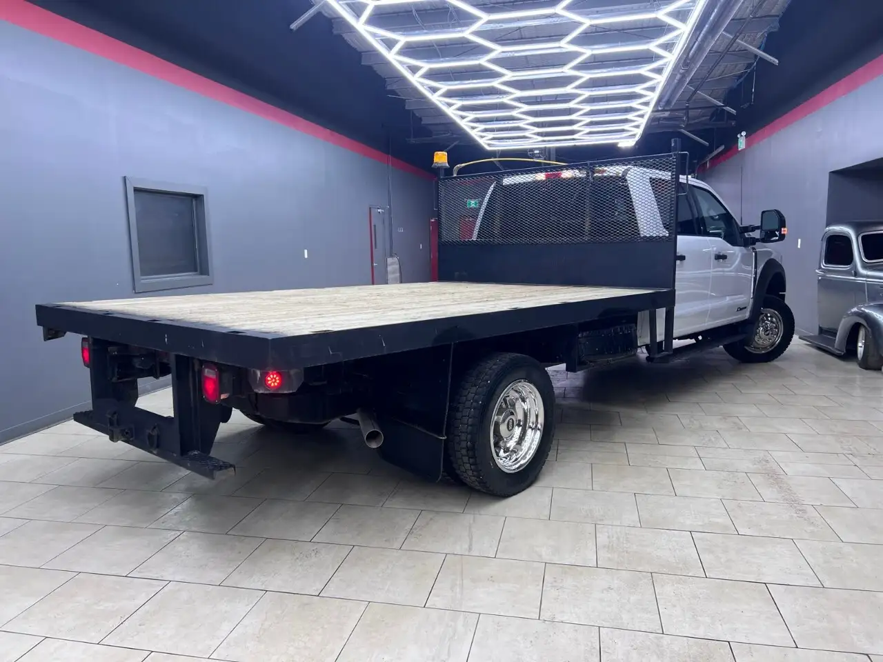 Ford F-550 Super Duty снимка Ford F-550 Super Duty
