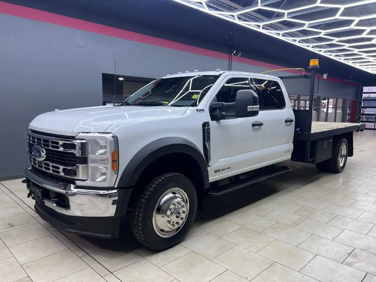 Ford F-550 Super Duty снимка Ford F-550 Super Duty
