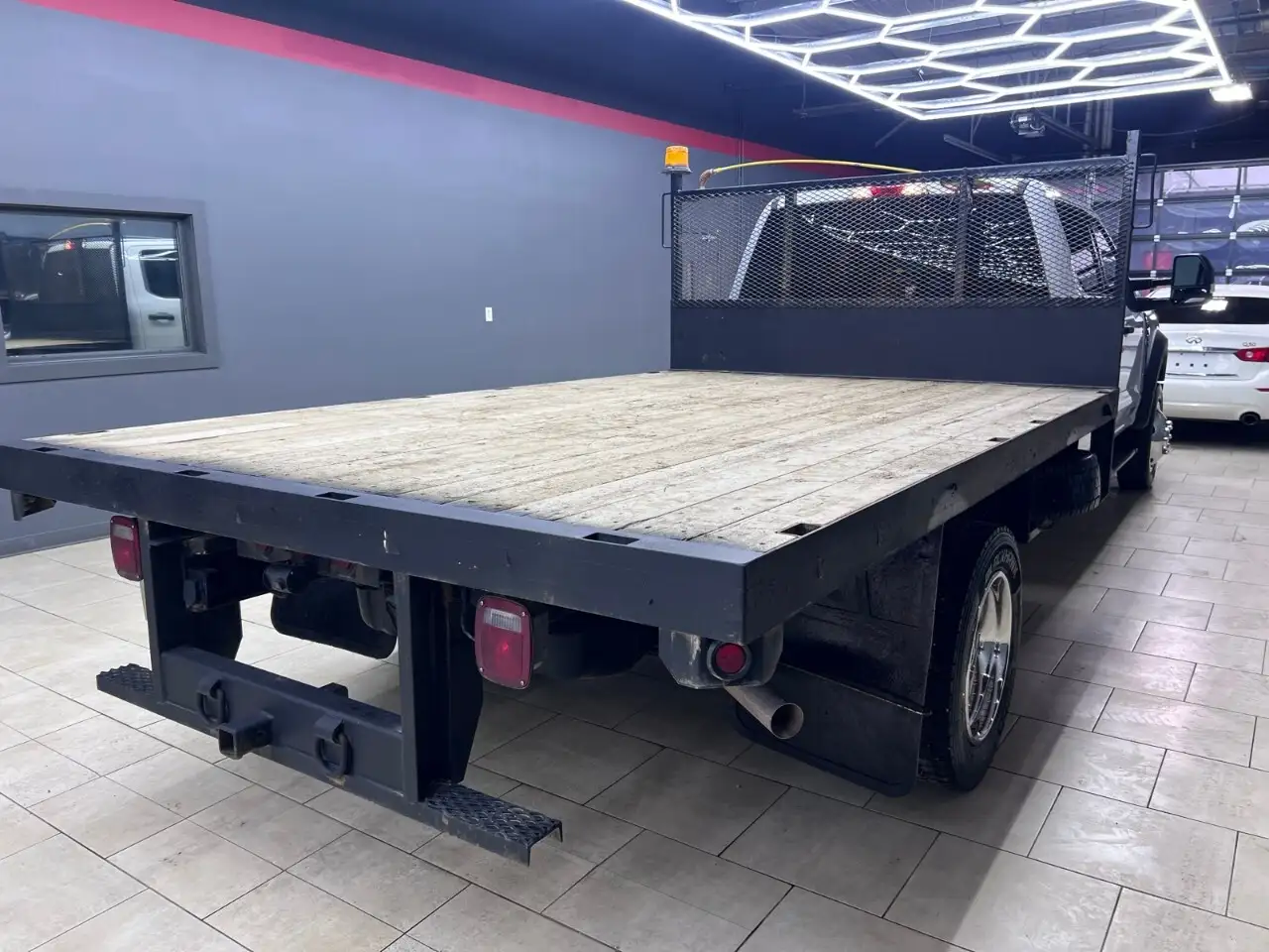 Ford F-550 Super Duty снимка Ford F-550 Super Duty