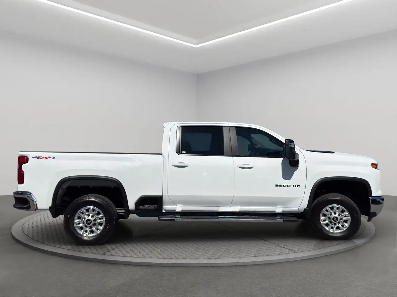 Chevrolet Silverado 2500 снимка Chevrolet Silverado 2500