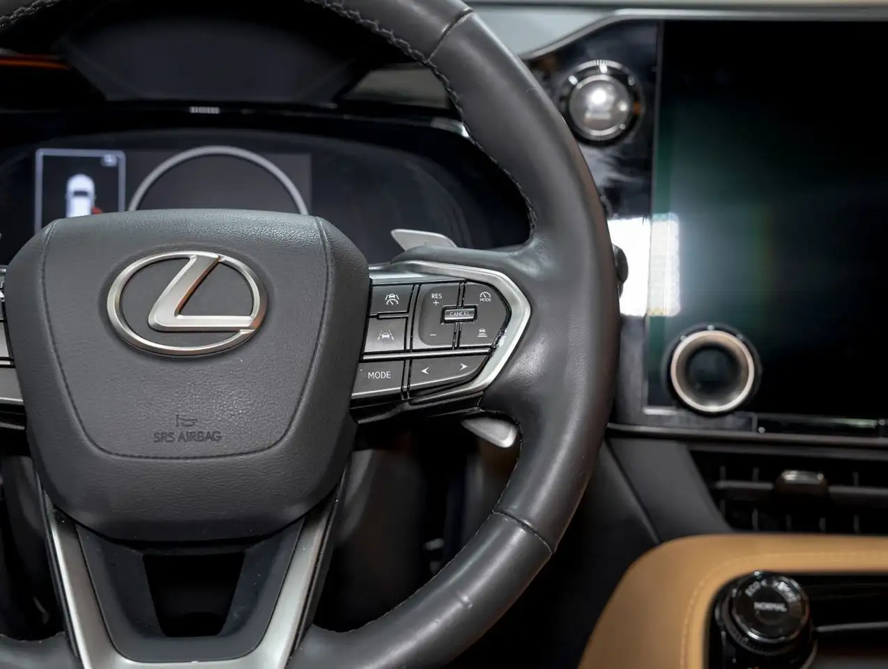 Lexus NX fotografie Lexus NX