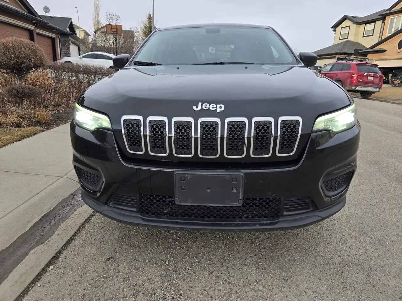 Jeep Cherokee снимка Jeep Cherokee