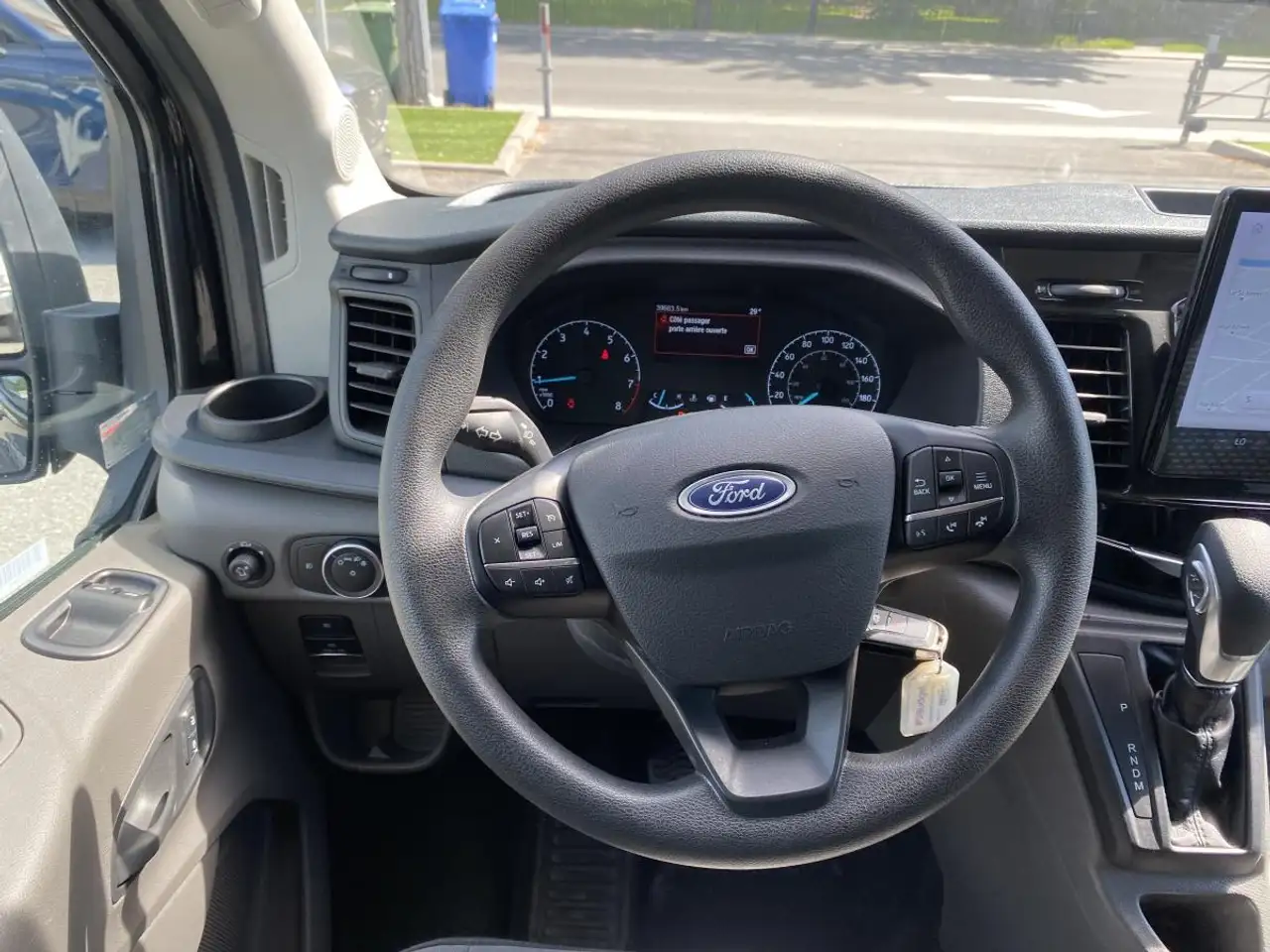 Ford Transit Passenger Wagon снимка Ford Transit Passenger Wagon