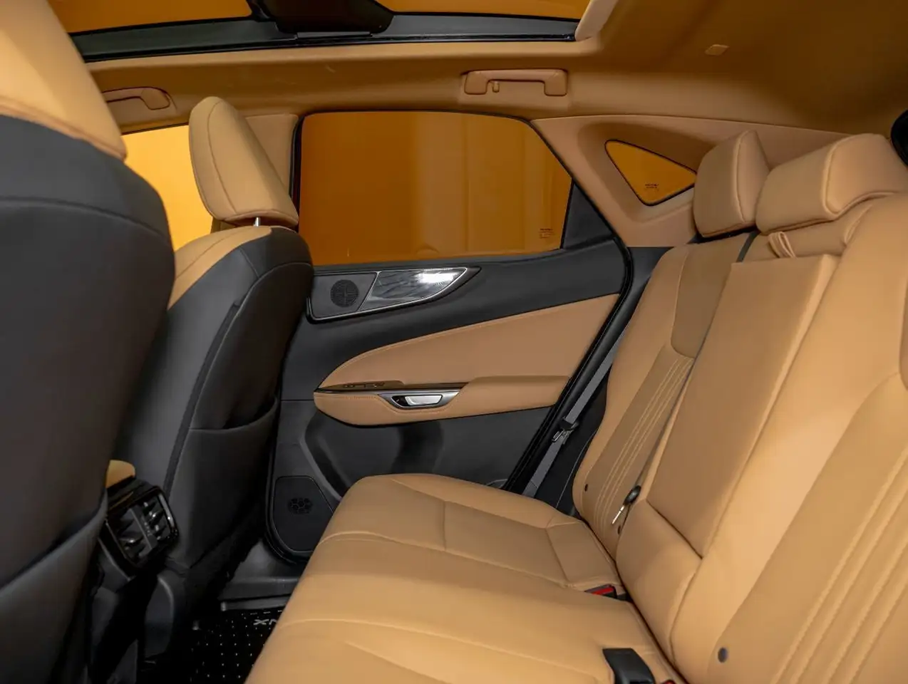 Lexus NX fotografie Lexus NX