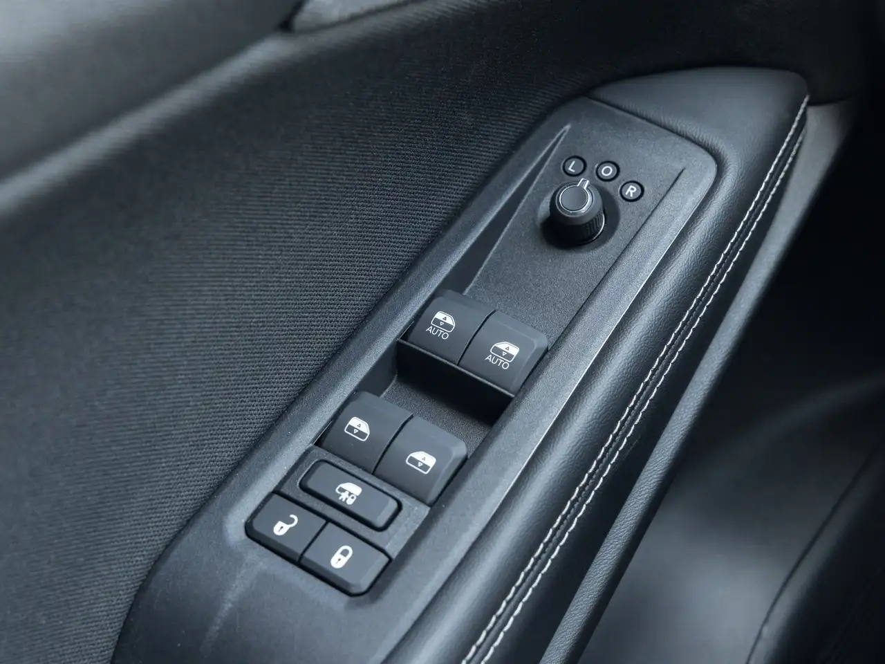 Jeep Cherokee photo Jeep Cherokee