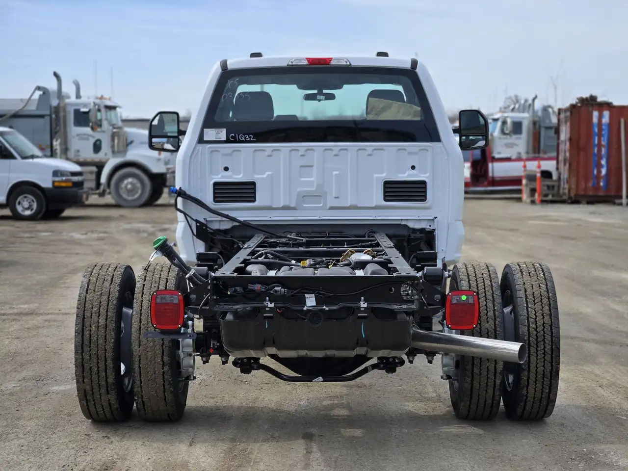 Ford F-550 Super Duty снимка Ford F-550 Super Duty