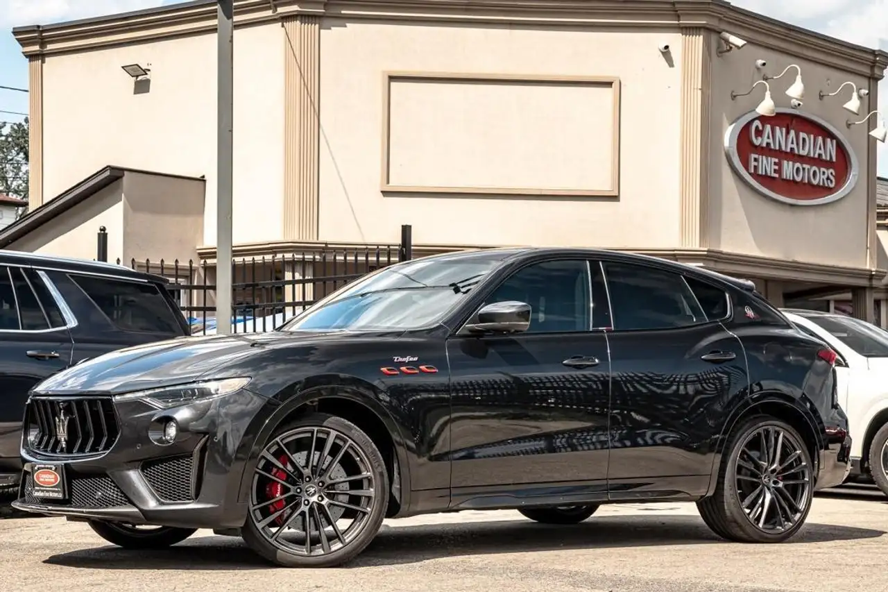 Maserati Levante снимка Maserati Levante
