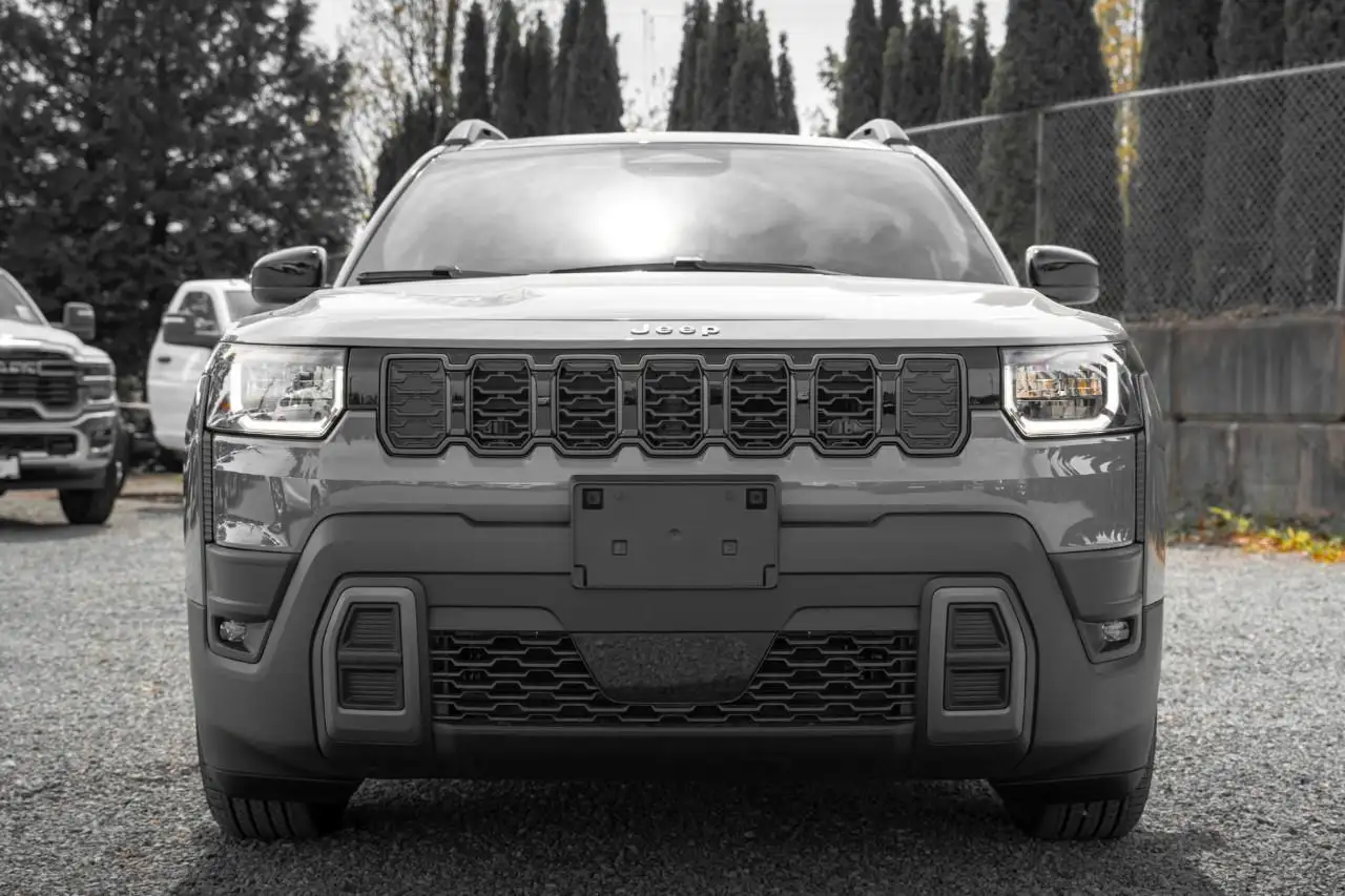 Jeep Cherokee снимка Jeep Cherokee
