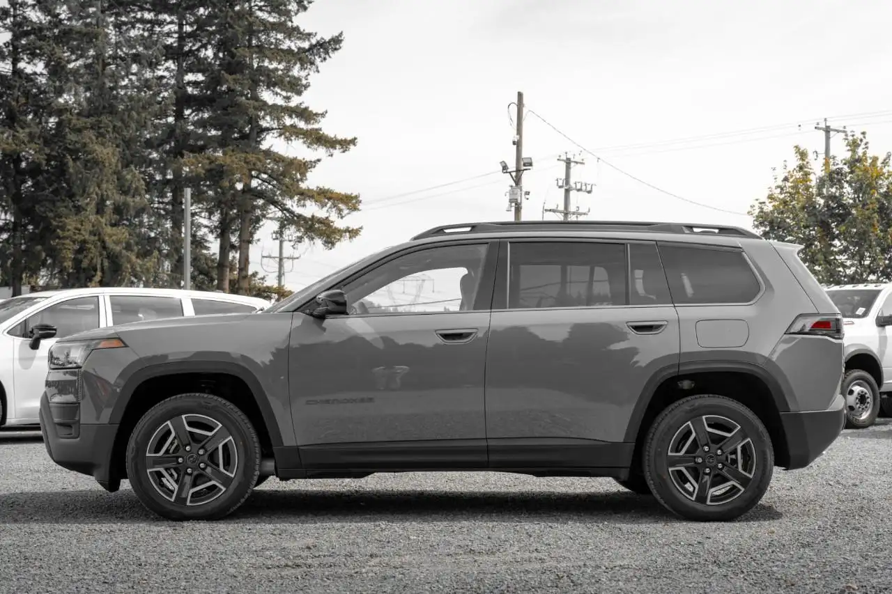Jeep Cherokee снимка Jeep Cherokee