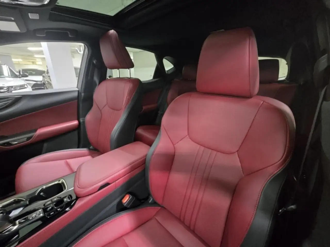 Lexus NX fotografie Lexus NX