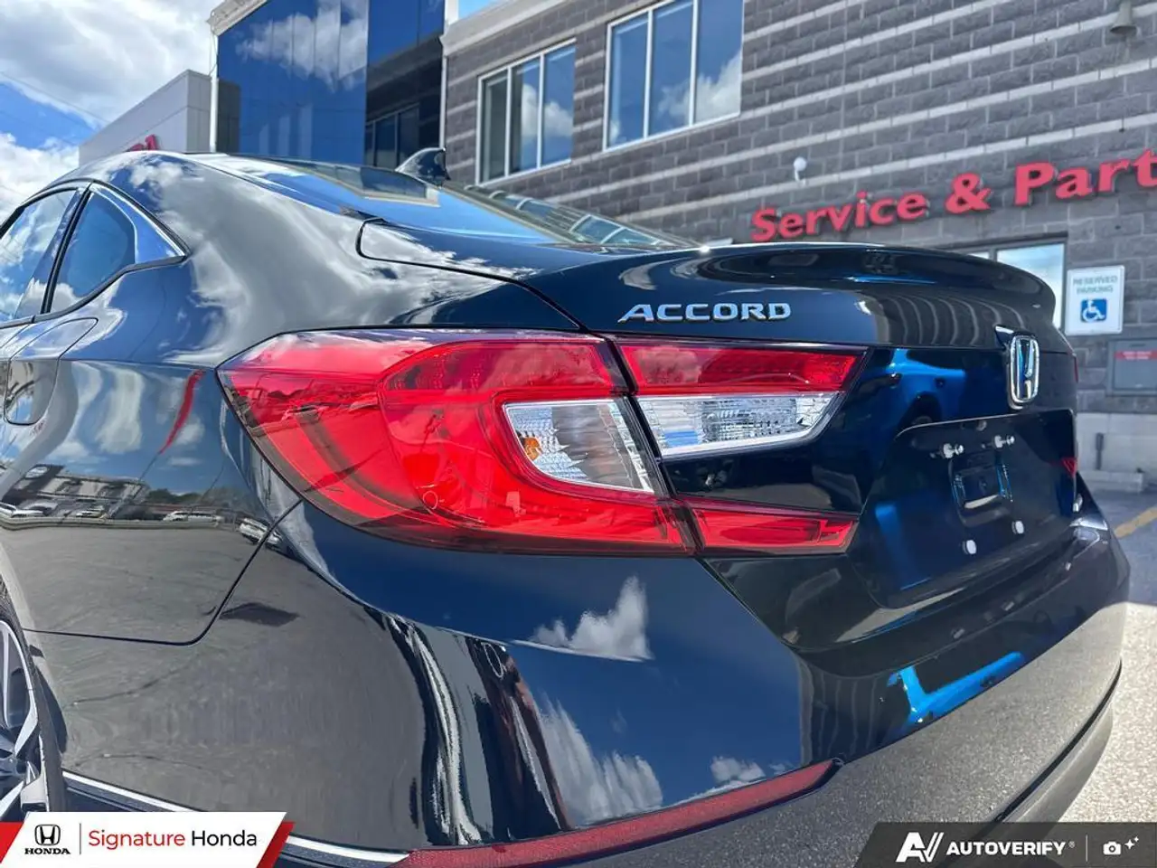 Honda Accord photo Honda Accord