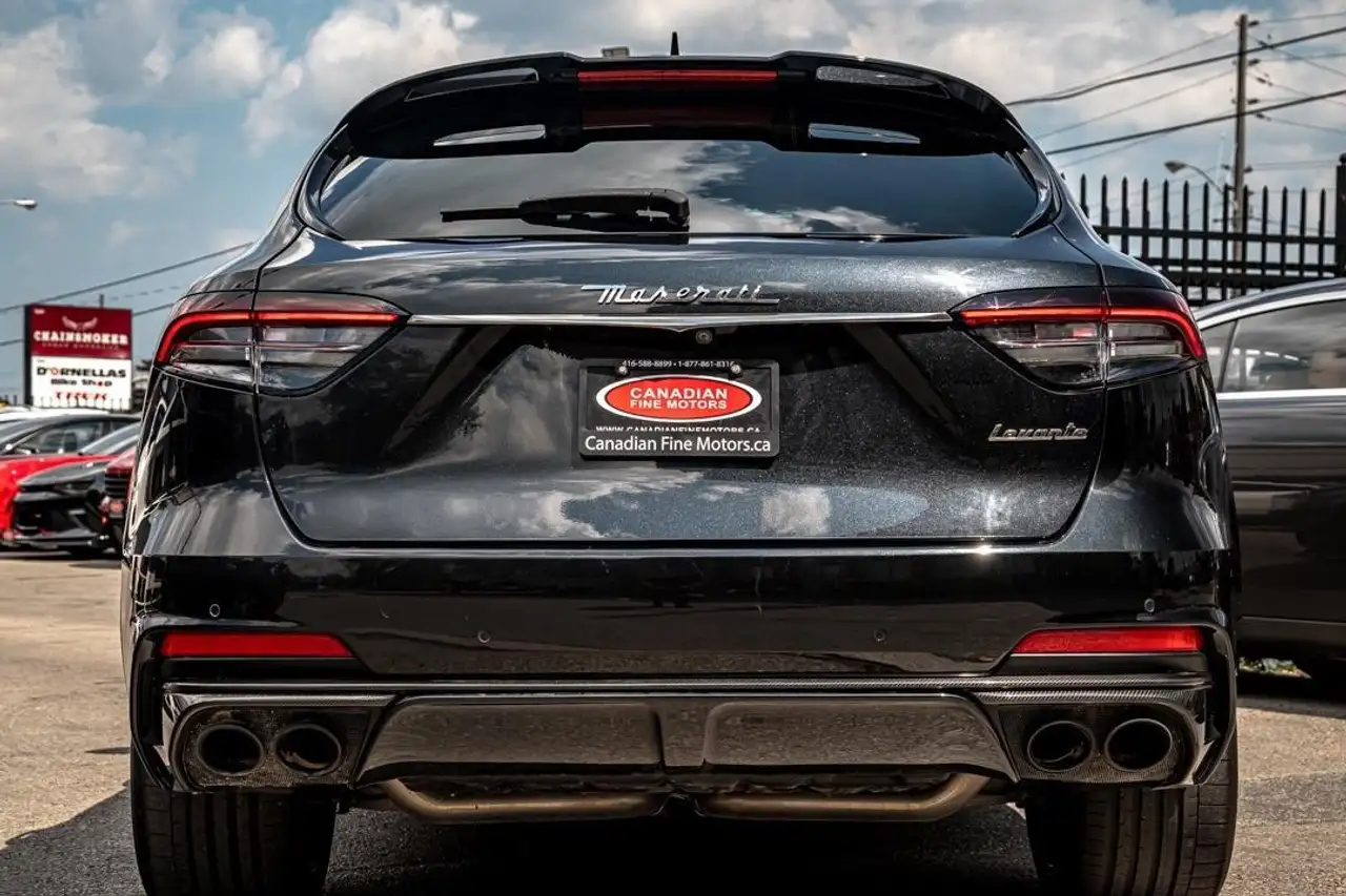 Maserati Levante снимка Maserati Levante