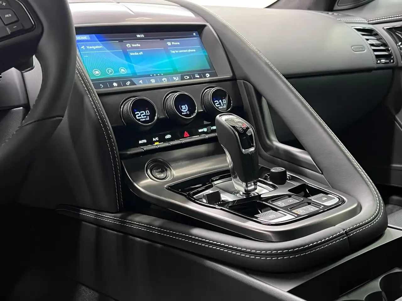 Jaguar F-Type снимка Jaguar F-Type