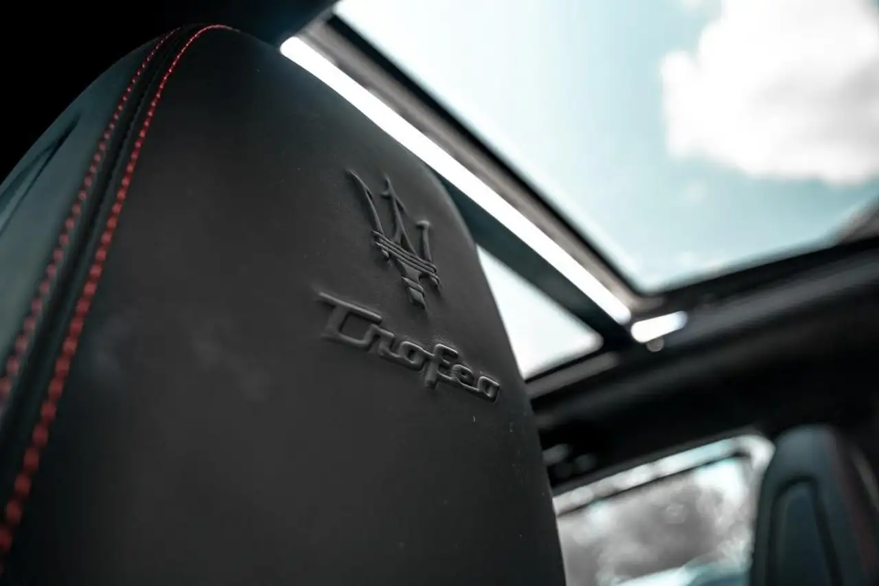 Maserati Levante снимка Maserati Levante