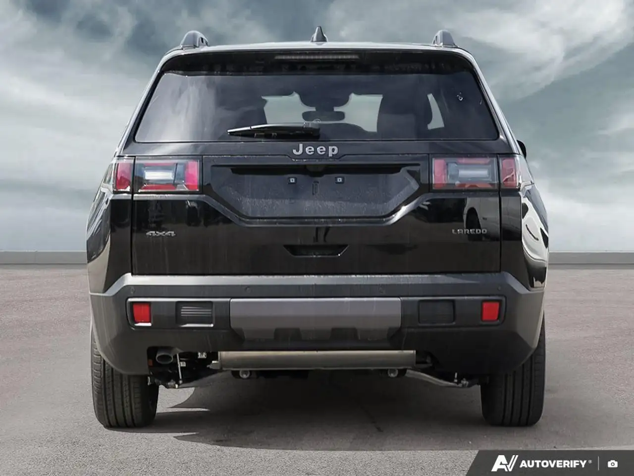 Jeep Cherokee снимка Jeep Cherokee
