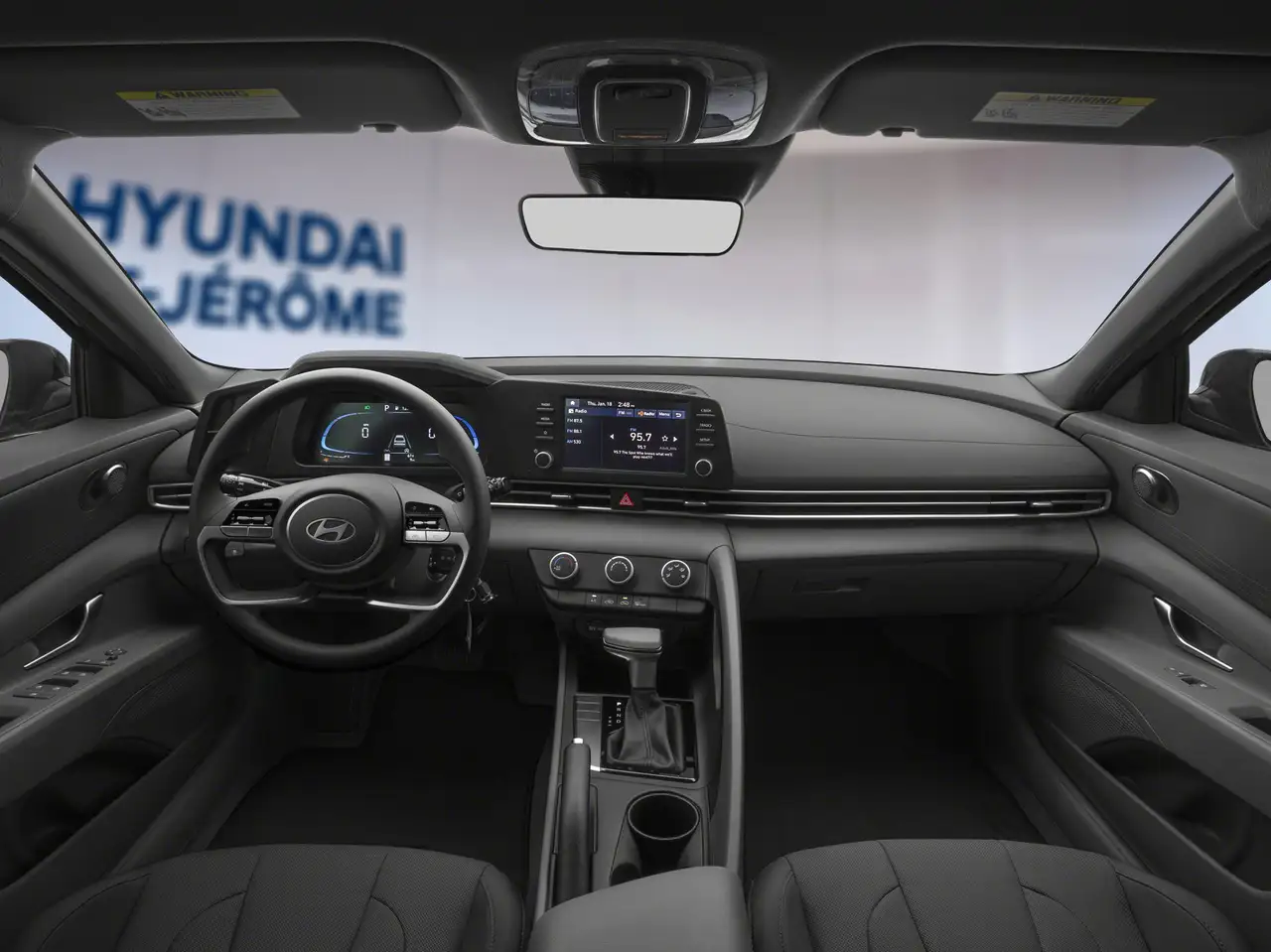 Hyundai ELANTRA fotografie Hyundai ELANTRA