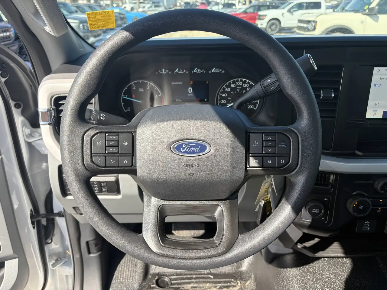 Ford F-550 Super Duty снимка Ford F-550 Super Duty