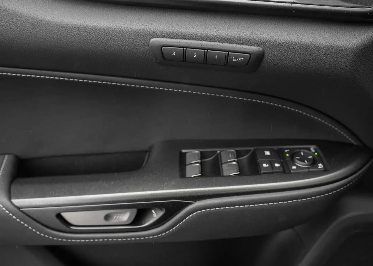 Lexus NX photo Lexus NX