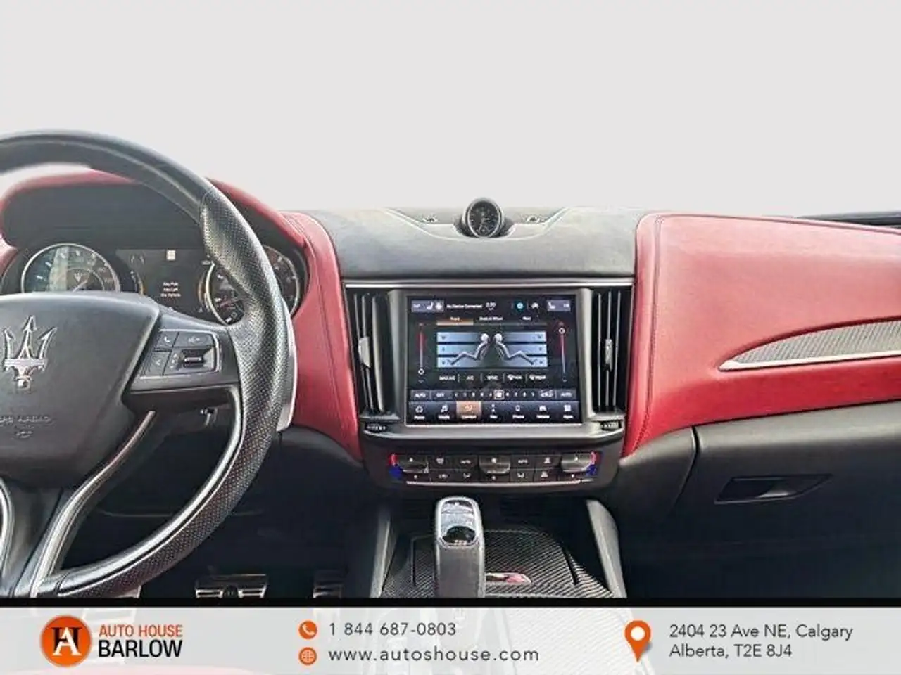 Maserati Levante photo Maserati Levante