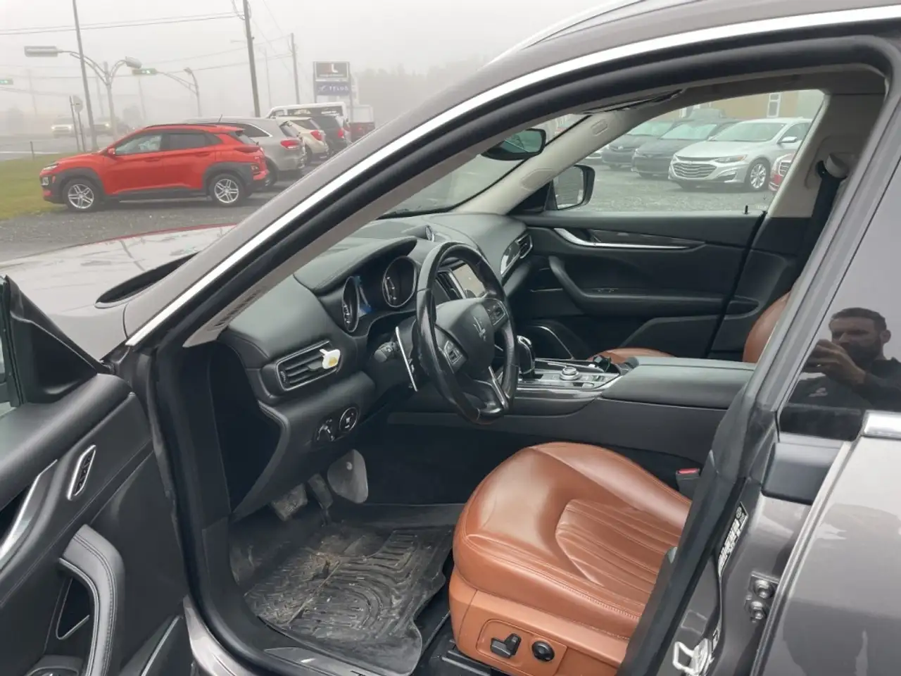 Maserati Levante photo Maserati Levante