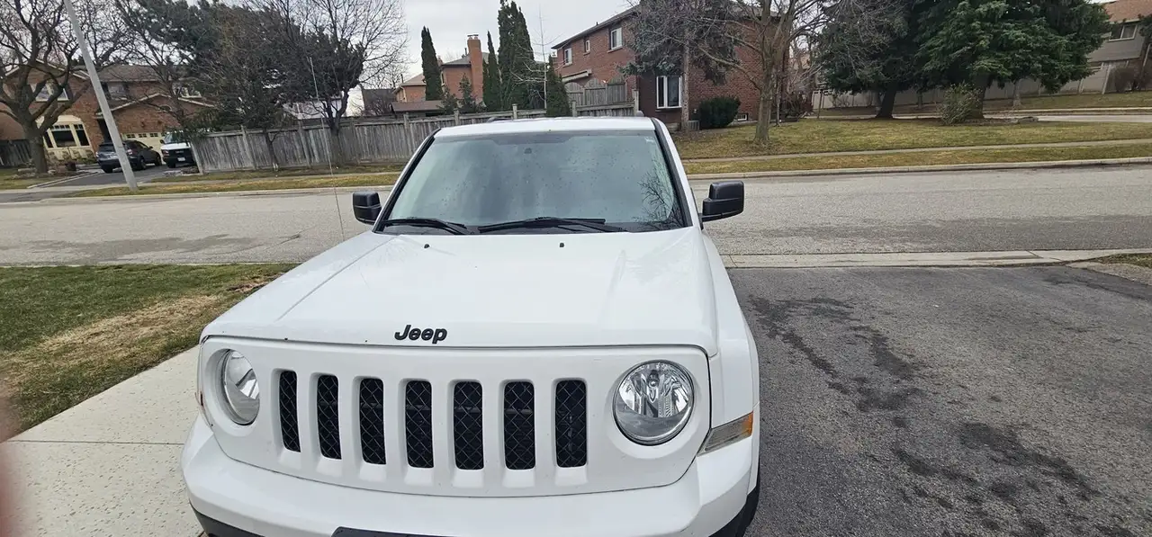 Jeep Patriot снимка Jeep Patriot