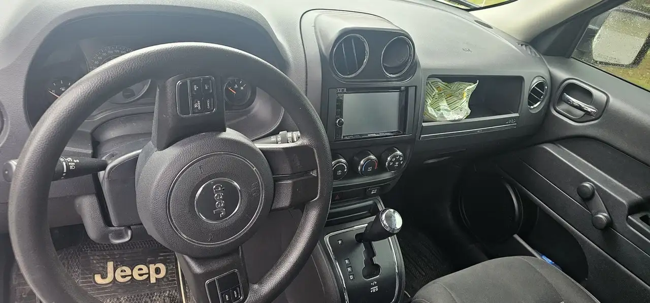 Jeep Patriot снимка Jeep Patriot