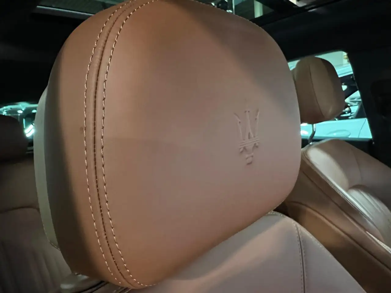 Maserati Levante снимка Maserati Levante