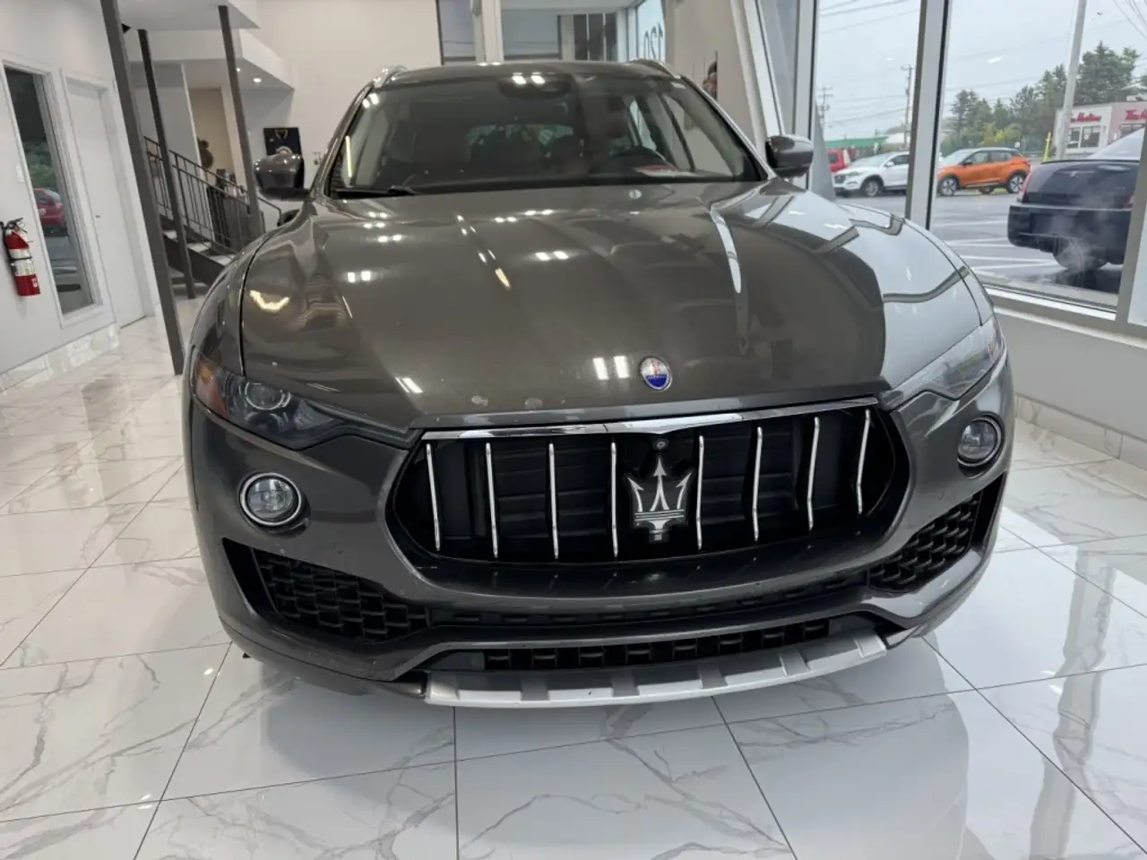 Maserati Levante photo Maserati Levante