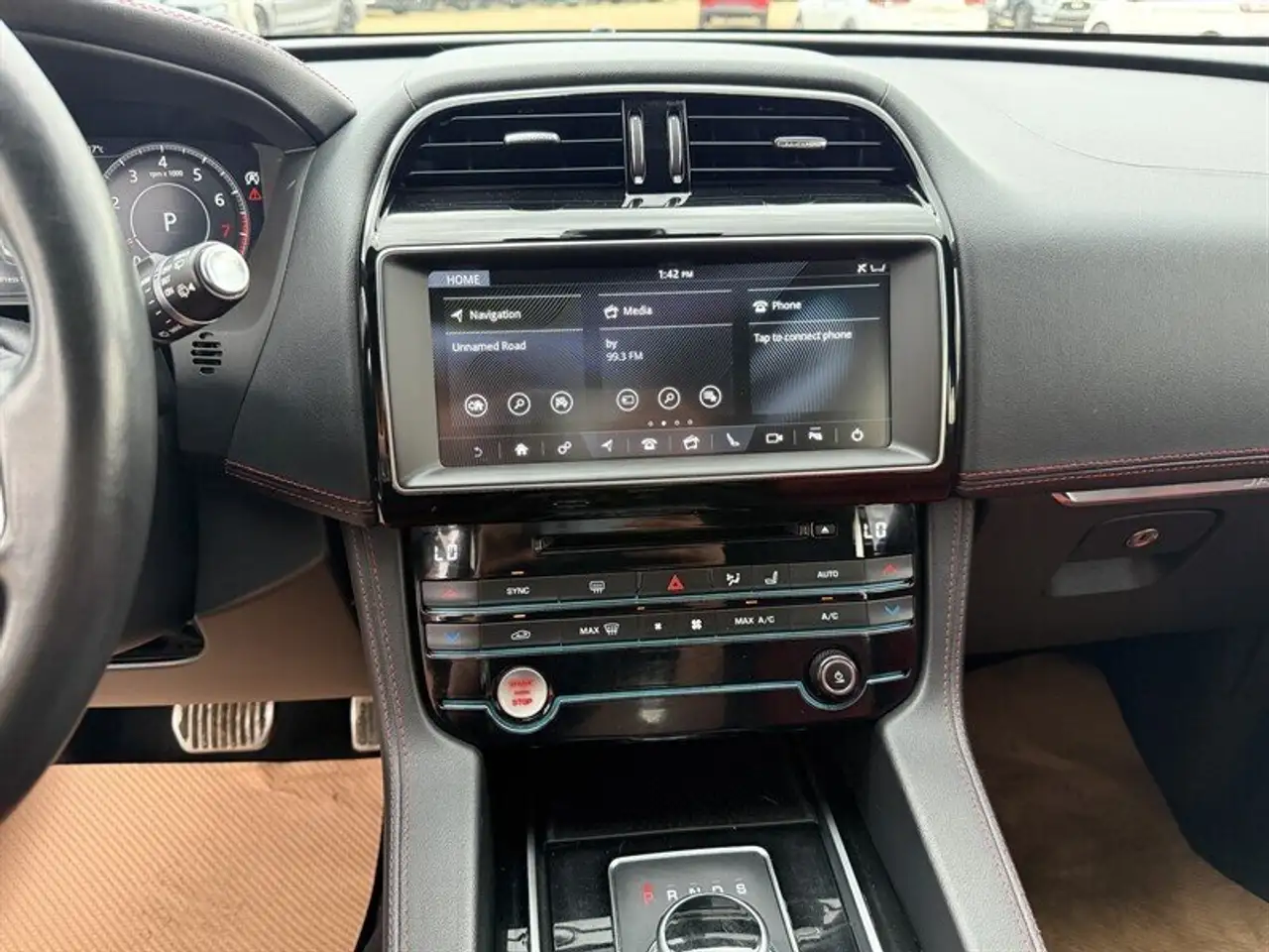 Jaguar F-Pace fotografie Jaguar F-Pace