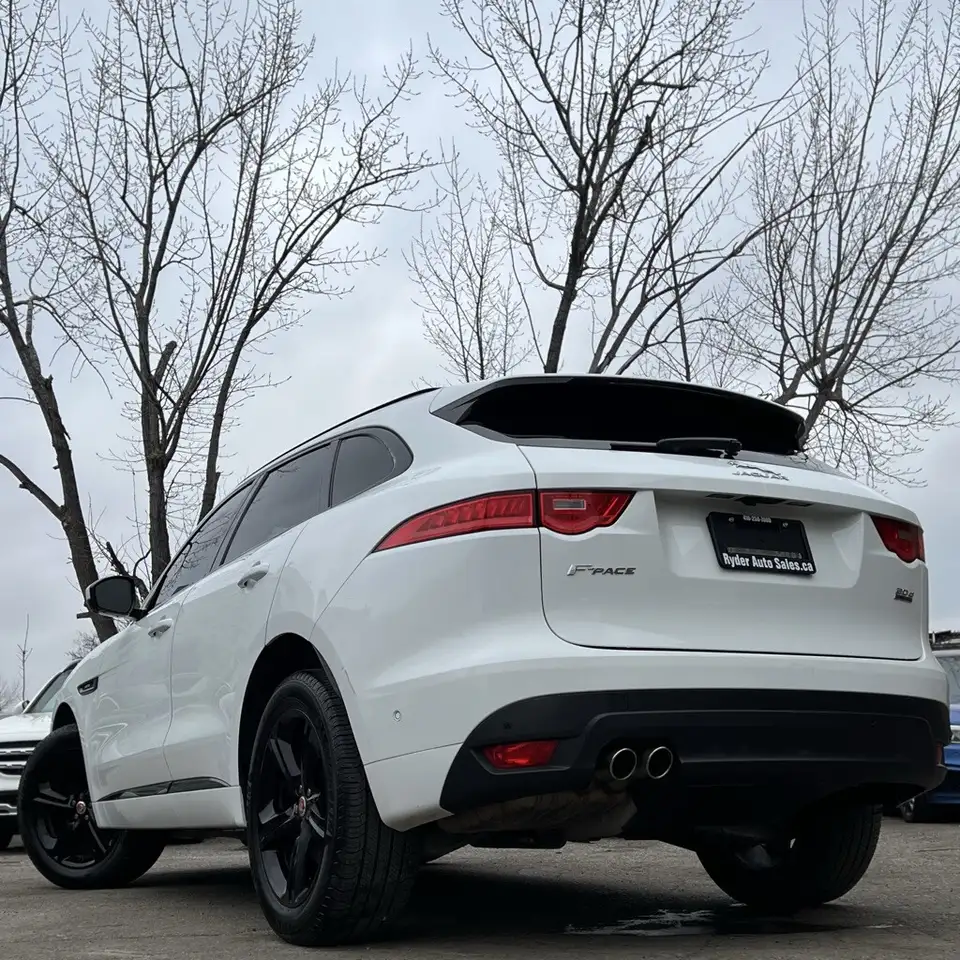 Jaguar F-Pace fotografie Jaguar F-Pace