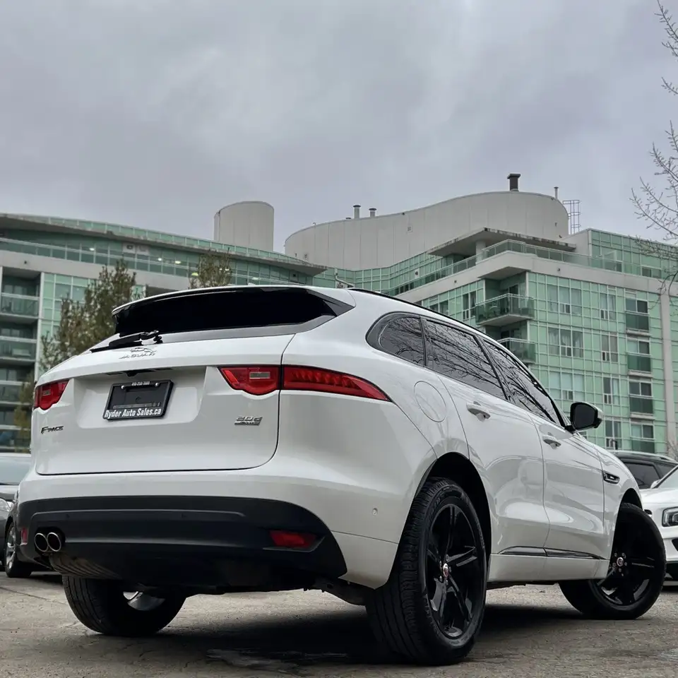 Jaguar F-Pace fotografie Jaguar F-Pace