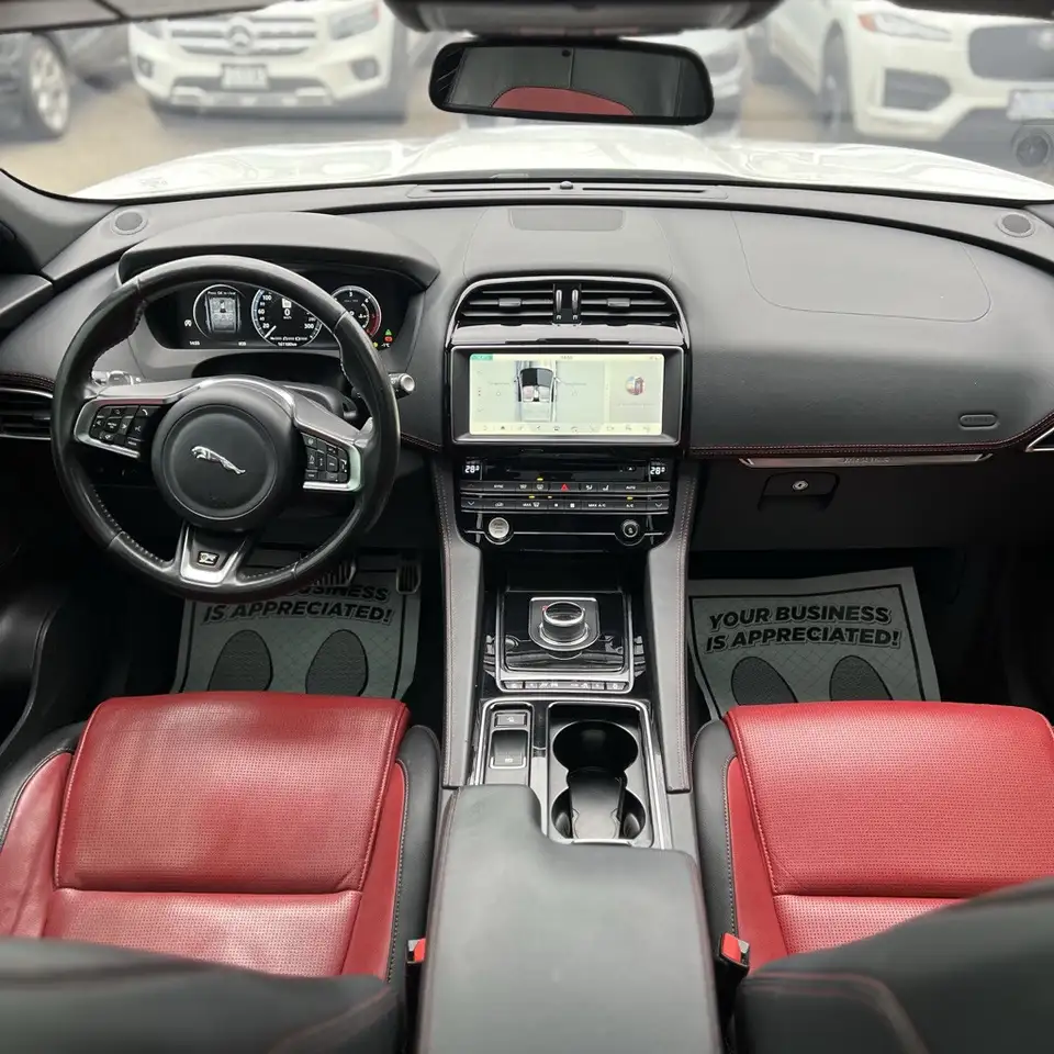 Jaguar F-Pace fotografie Jaguar F-Pace
