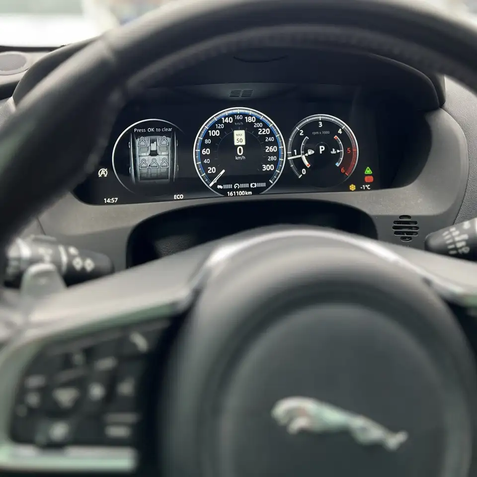 Jaguar F-Pace fotografie Jaguar F-Pace