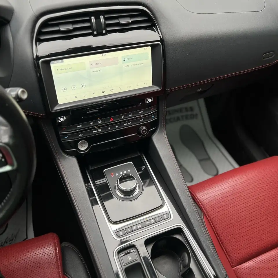 Jaguar F-Pace fotografie Jaguar F-Pace