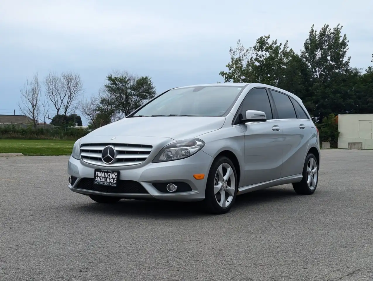 Mercedes-Benz B-Class снимка Mercedes-Benz B-Class