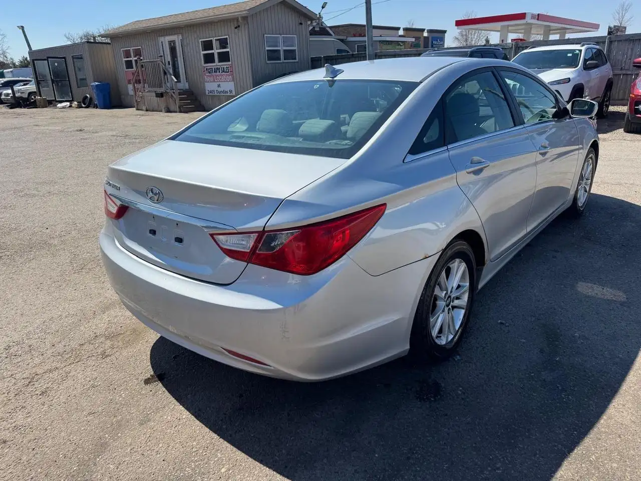 Hyundai SONATA photo Hyundai SONATA