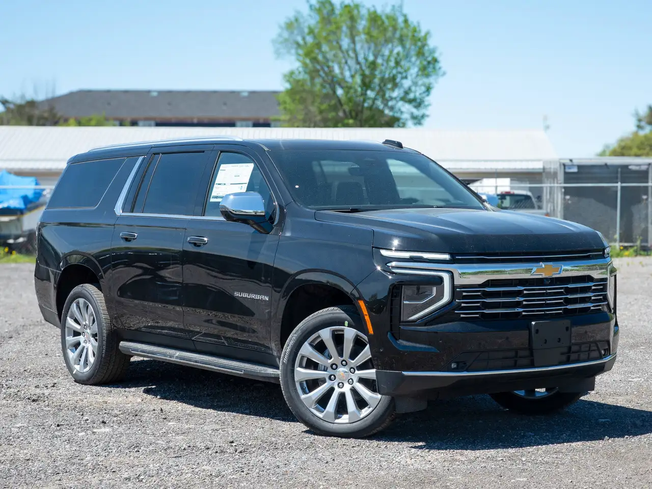 Chevrolet Suburban снимка Chevrolet Suburban