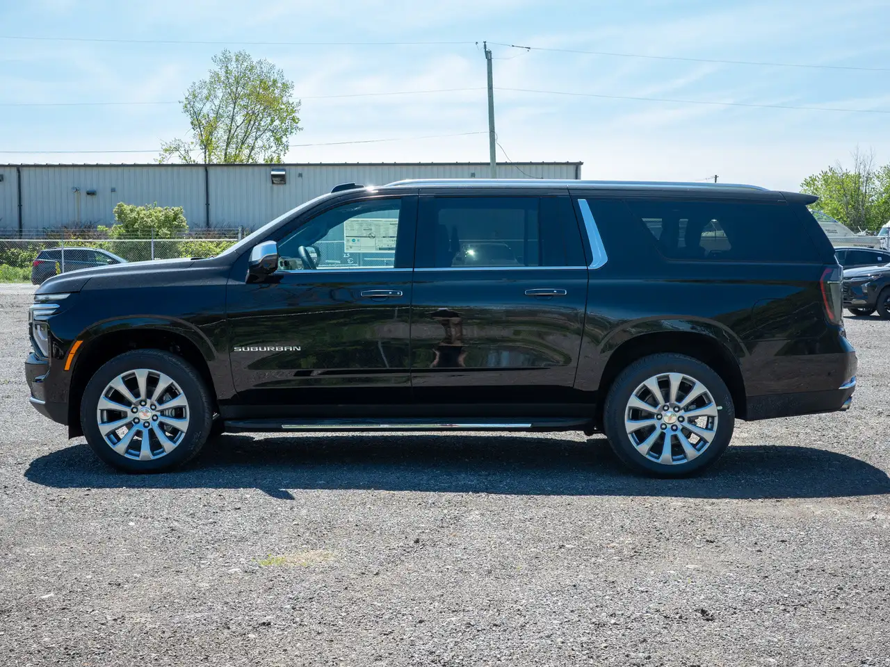 Chevrolet Suburban снимка Chevrolet Suburban