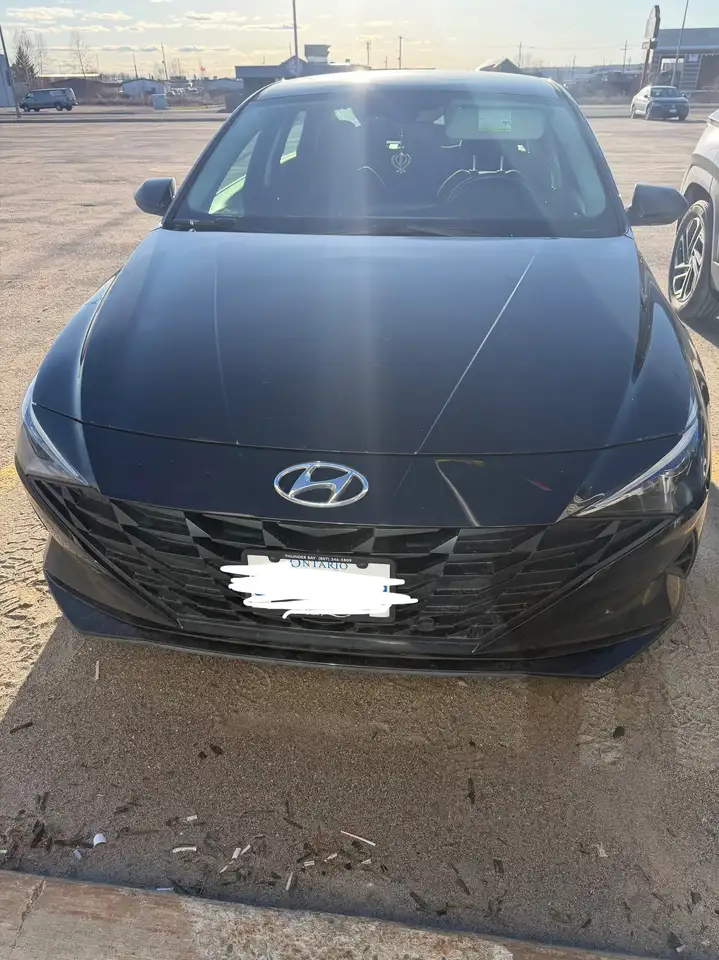 Hyundai ELANTRA снимка Hyundai ELANTRA