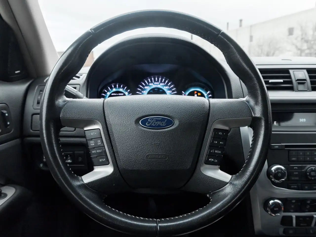 Ford Fusion снимка Ford Fusion