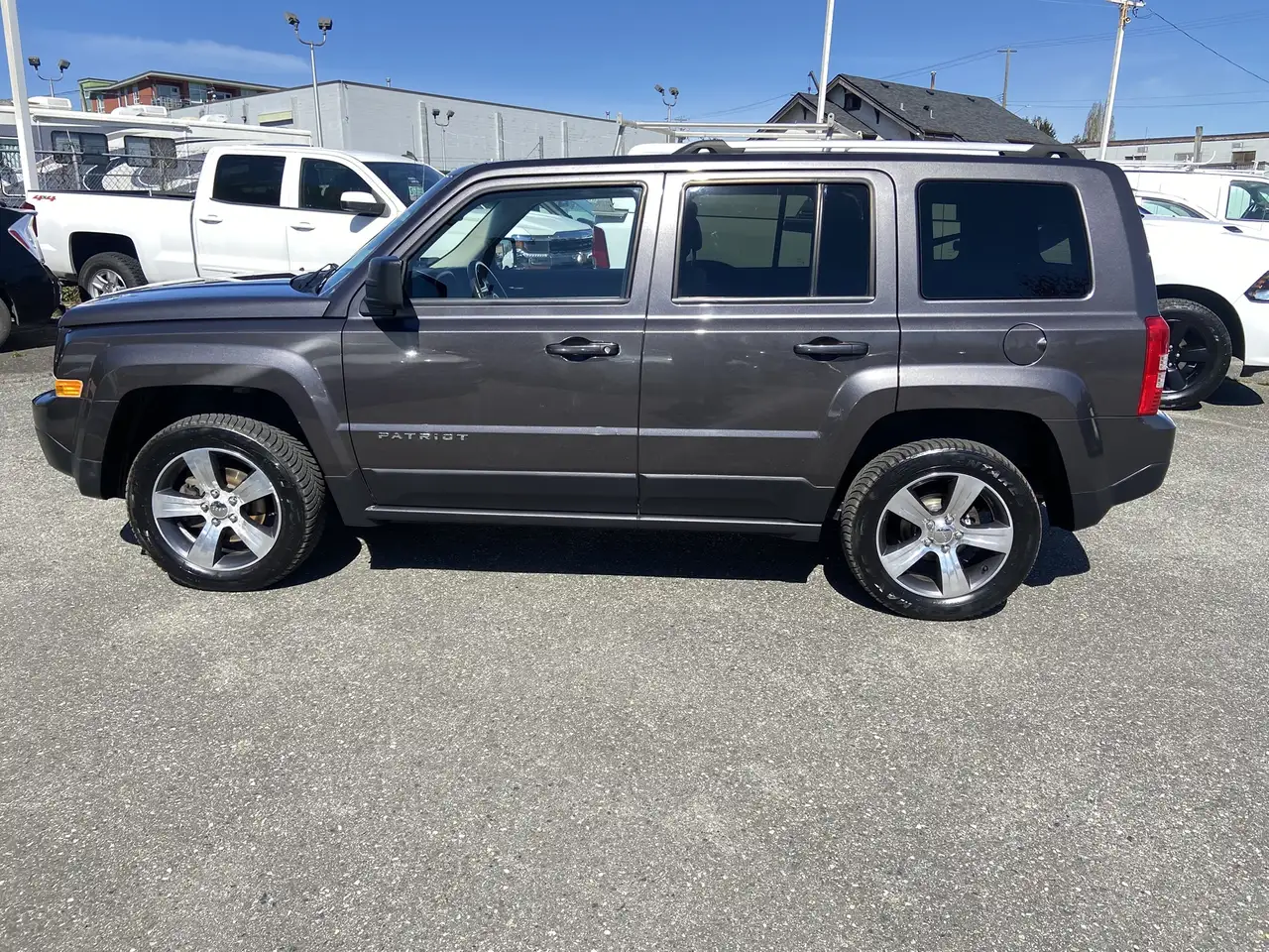 Jeep Patriot photo Jeep Patriot