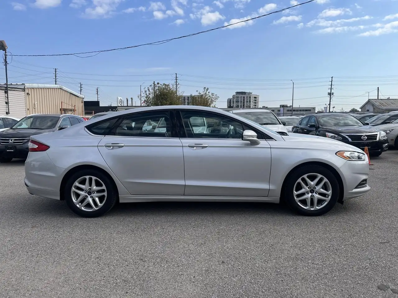 Ford Fusion photo Ford Fusion