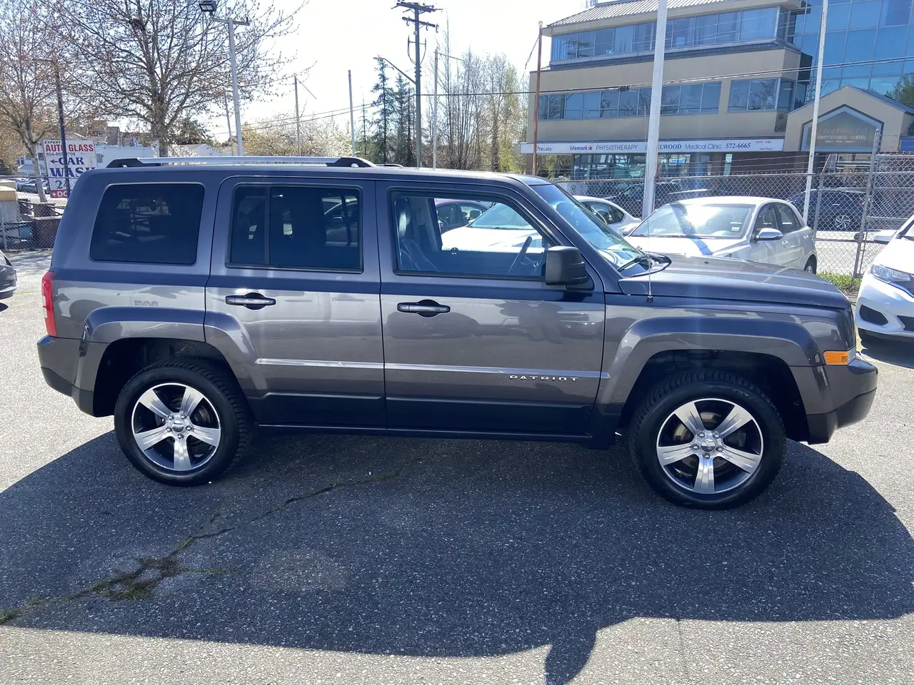 Jeep Patriot photo Jeep Patriot