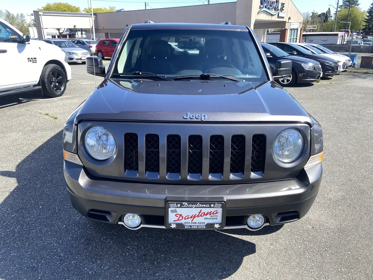 Jeep Patriot photo Jeep Patriot